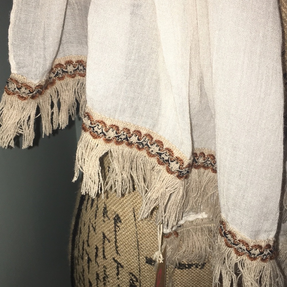 Scarf - Picture 2 of 3